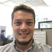 Doy clases de matemáticas, física, inglés, negocios, cursos del colegio. Escribir por whatssap para coordinar